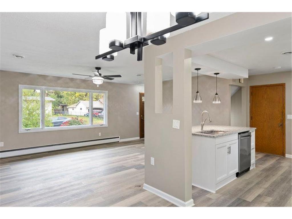 8033 Georgia Avenue N Brooklyn Park MN 55445 6759084 image10