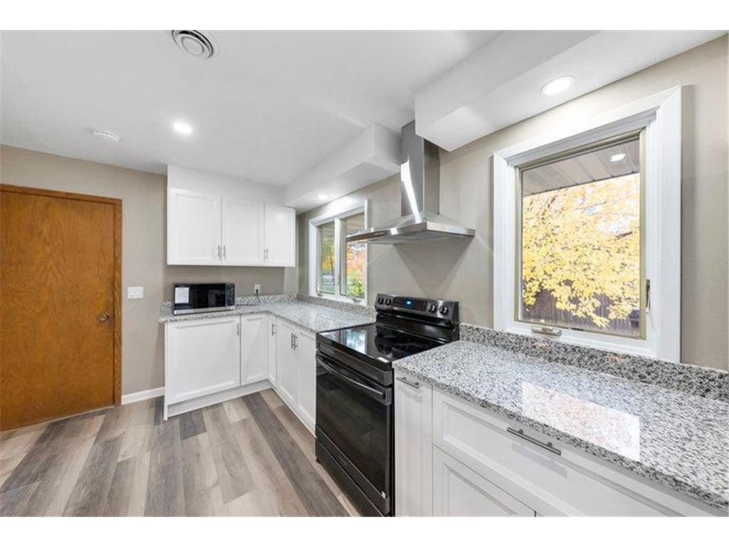 8033 Georgia Avenue N Brooklyn Park MN 55445 6759084 image12