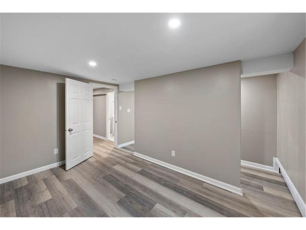 8033 Georgia Avenue N Brooklyn Park MN 55445 6759084 image34