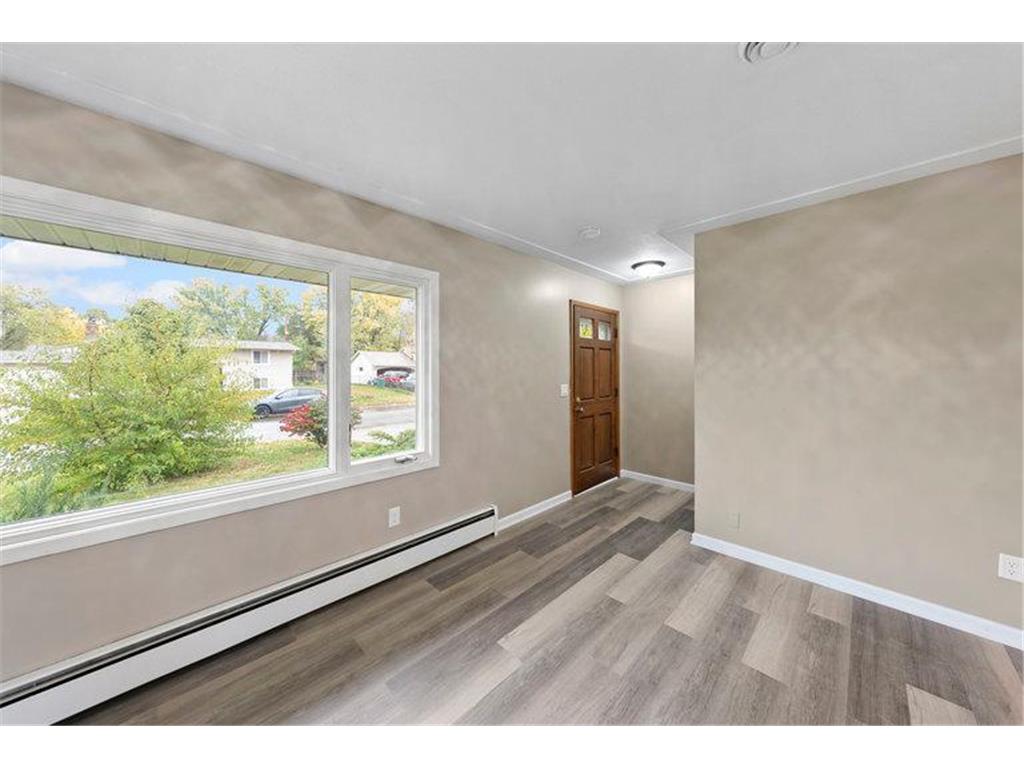 8033 Georgia Avenue N Brooklyn Park MN 55445 6759084 image4