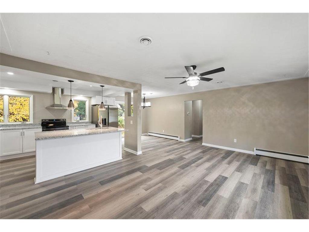 8033 Georgia Avenue N Brooklyn Park MN 55445 6759084 image5