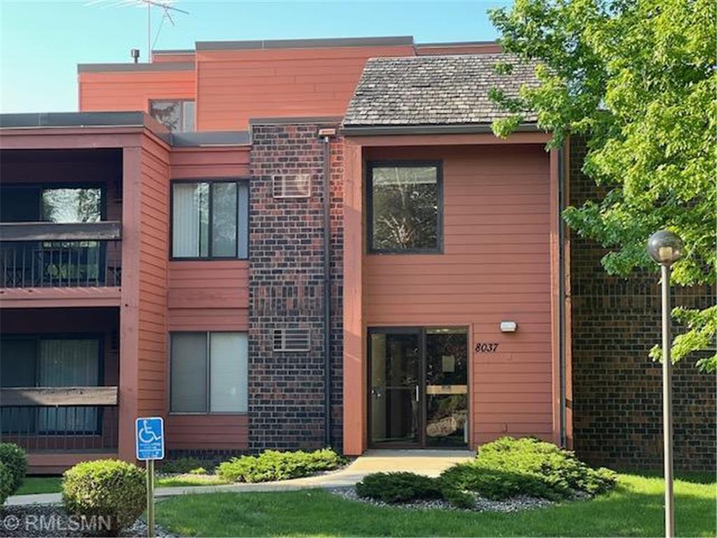 8037 Xerxes Avenue S #234 Bloomington MN 55431 6537463 image1