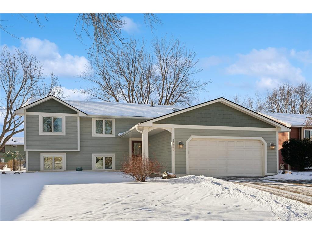 8038 Upper 145th Street W Apple Valley MN 55124 6649863 image1