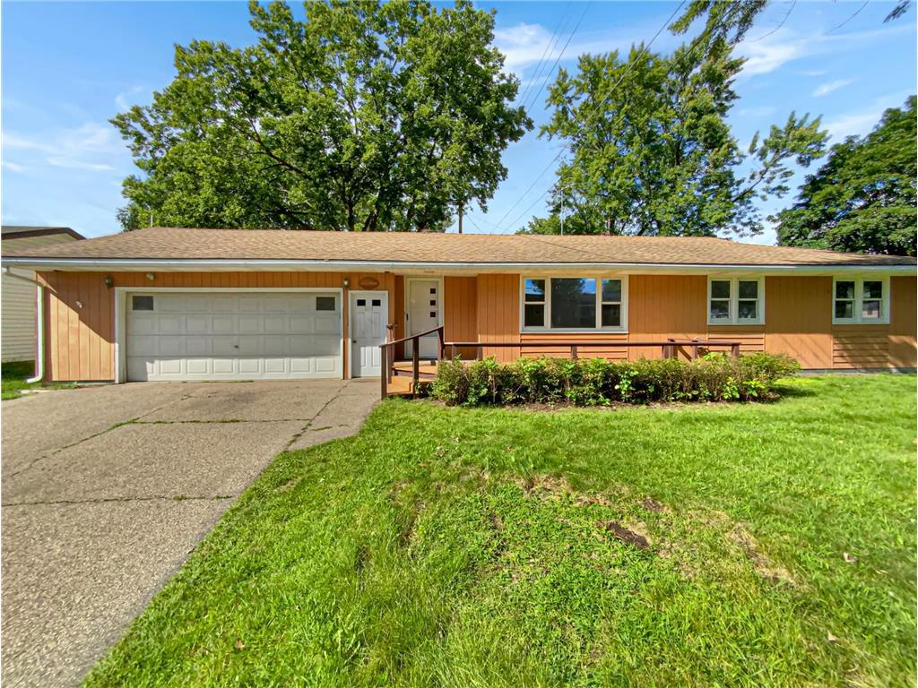 804 17th Street W Hastings MN 55033 6588749 image1