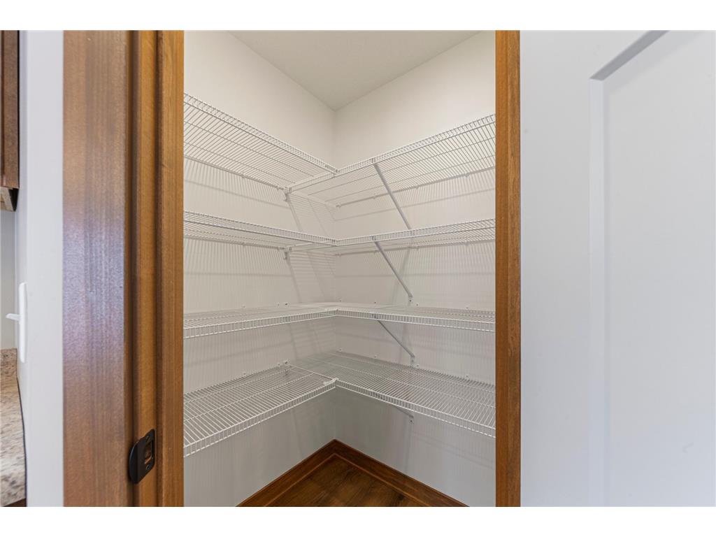 804 2nd St SE Dodge Center MN 55927 7006140 image23