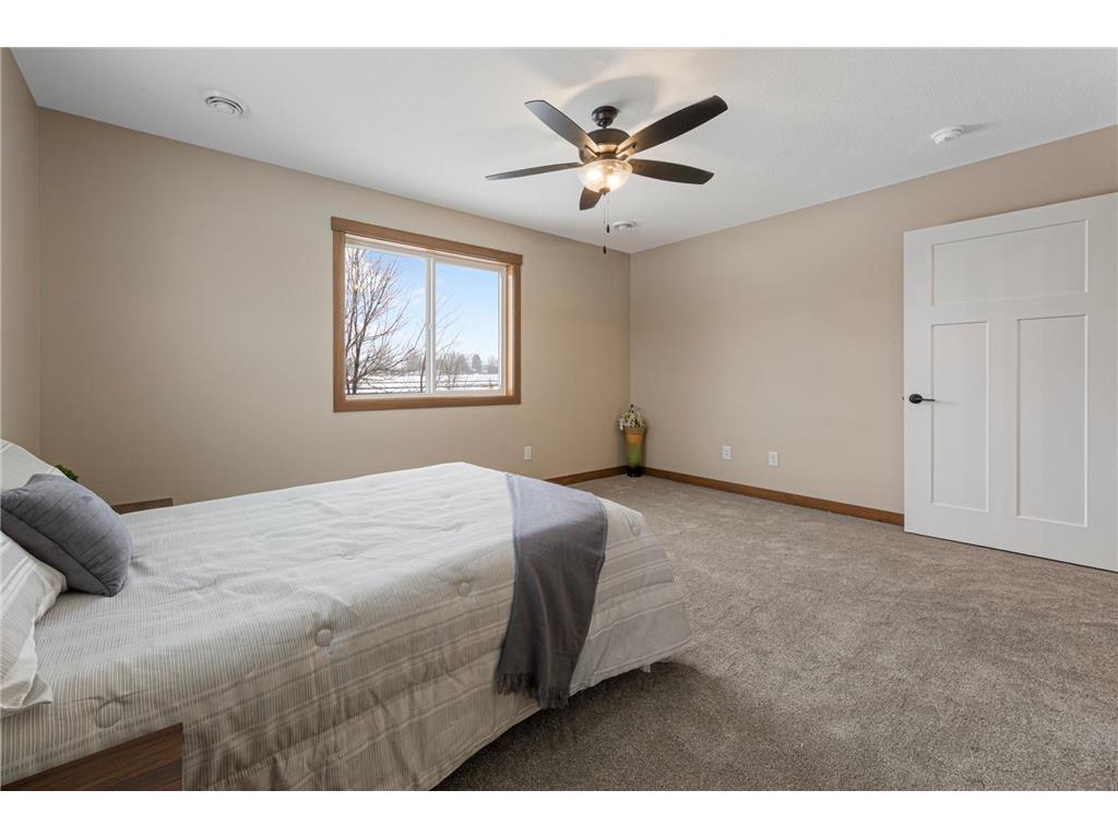 804 2nd St SE Dodge Center MN 55927 7006140 image27