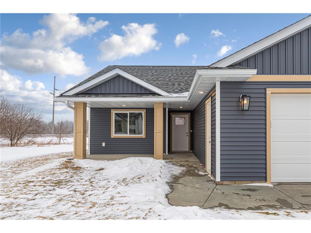 804 2nd St SE Dodge Center MN 55927 7006140 image5