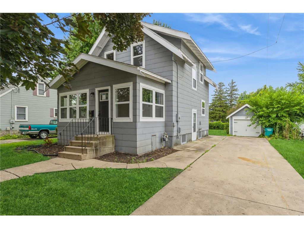 804 5th Street SE Waseca MN 56093 6583118 image1