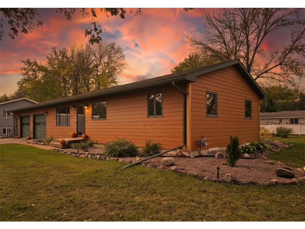 804 6th Avenue SE Pipestone MN 56164 6805596 image1