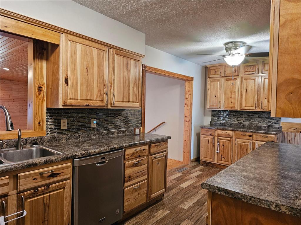 804 6th Avenue SE Pipestone MN 56164 6805596 image12