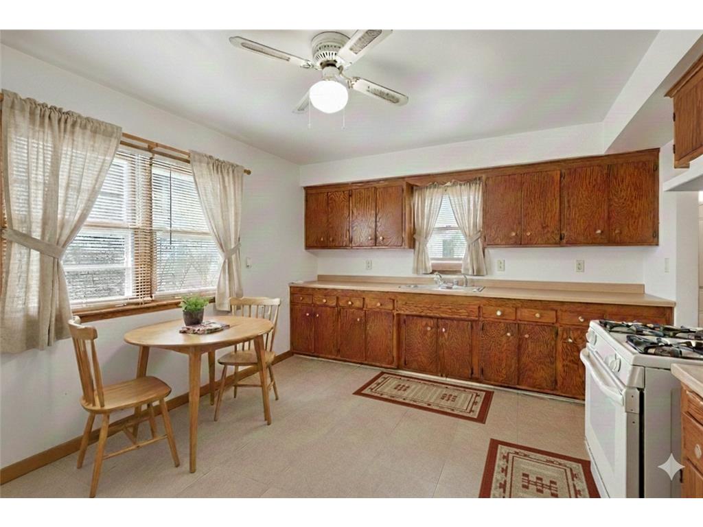 804 8th Avenue S South Saint Paul MN 55075 7002722 image12