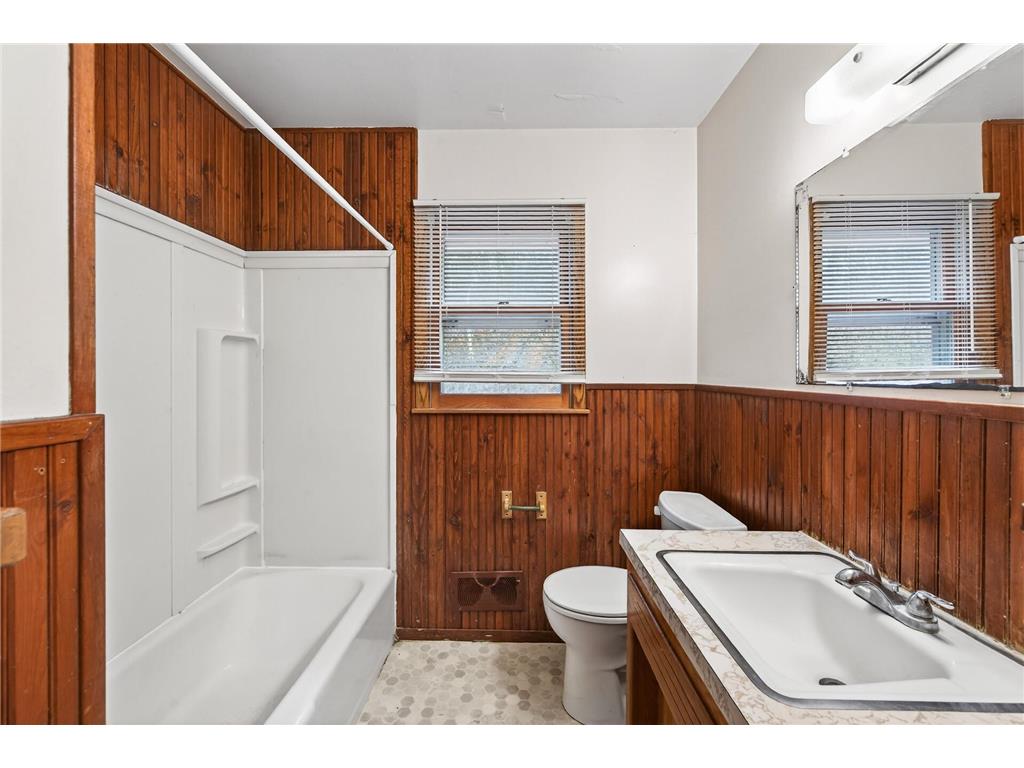 804 8th Avenue S South Saint Paul MN 55075 7002722 image21