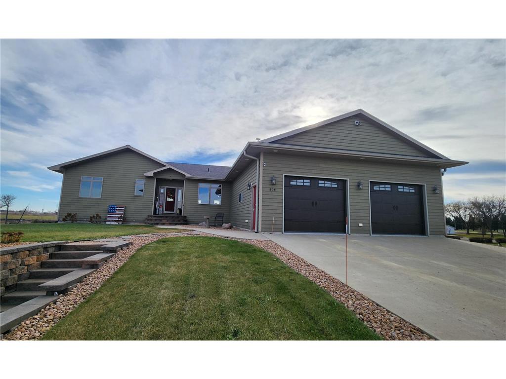 804 9th Street NE Pipestone MN 56164 7006898 image1