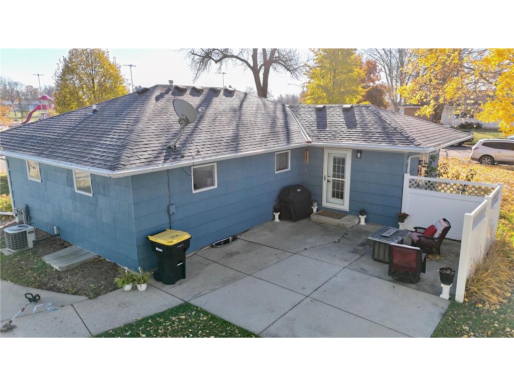 804 9th Street S Olivia MN 56277 6812407 image21