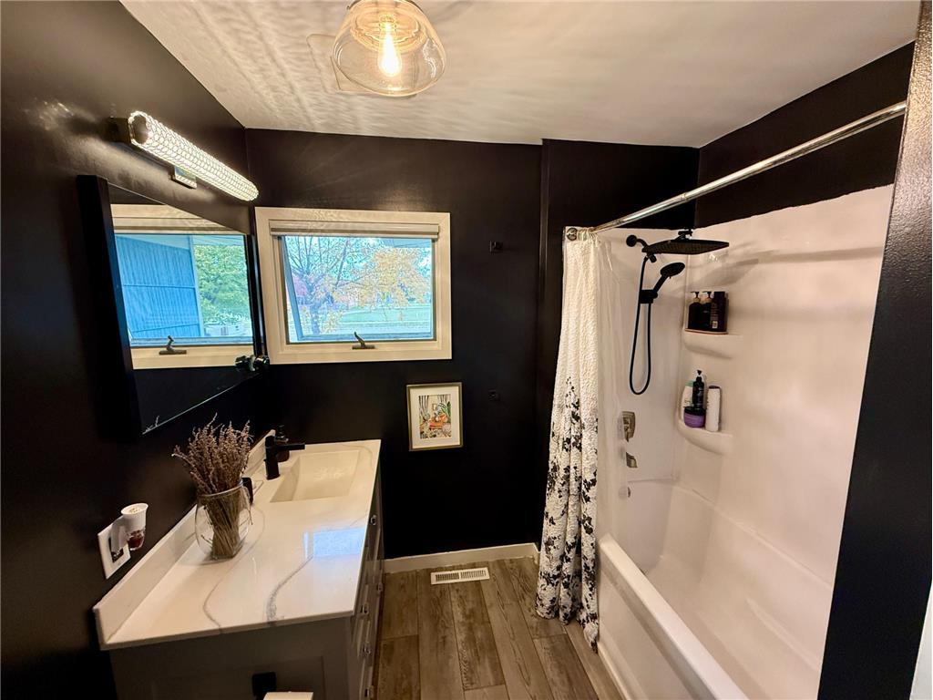 804 9th Street S Olivia MN 56277 6812407 image3