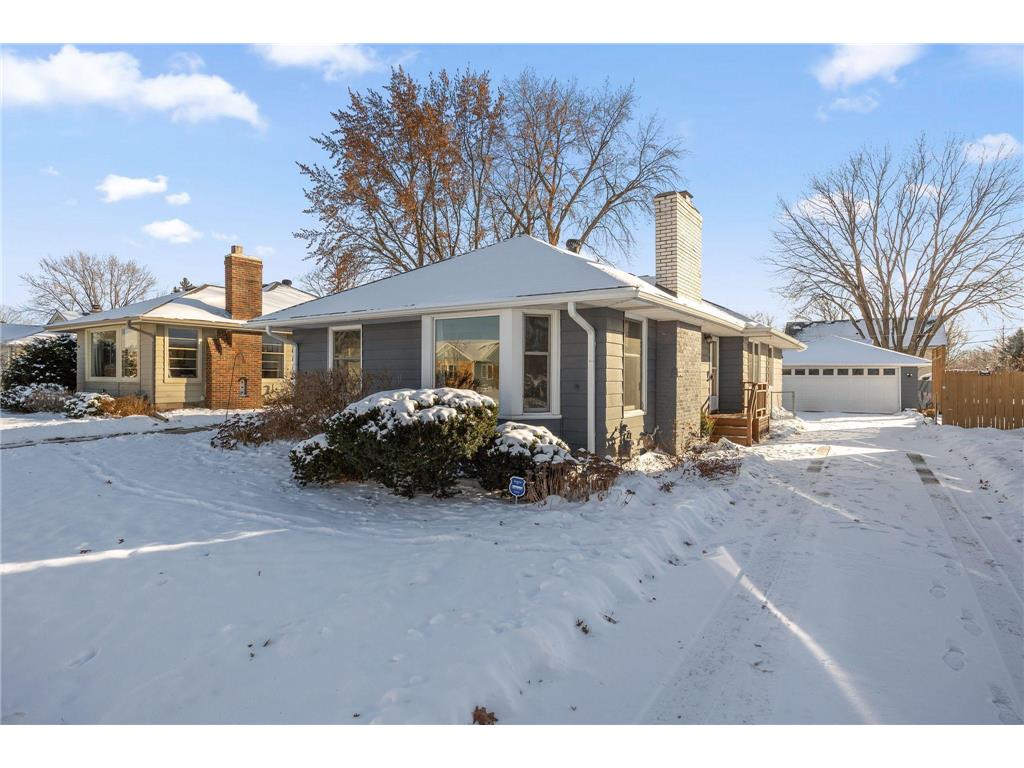 804 Cottage Avenue W Saint Paul MN 55117 6817315 image1
