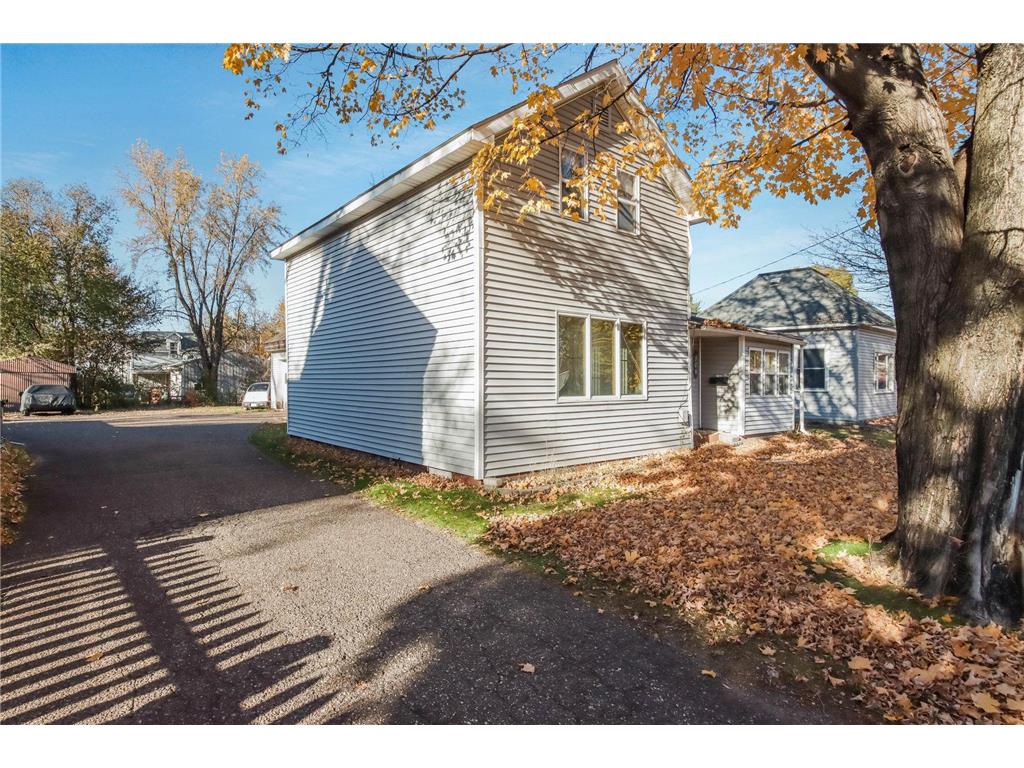 804 E Prospect Street Durand WI 54736 7005840 image5