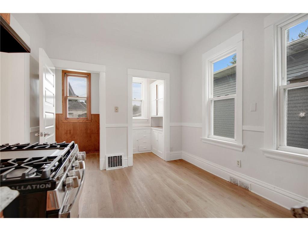 804 Hawthorne Avenue E Saint Paul MN 55106 6822601 image17