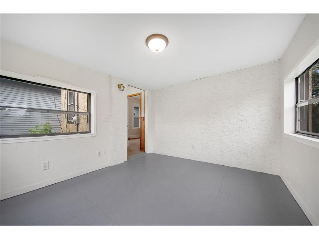 804 Hawthorne Avenue E Saint Paul MN 55106 6822601 image24