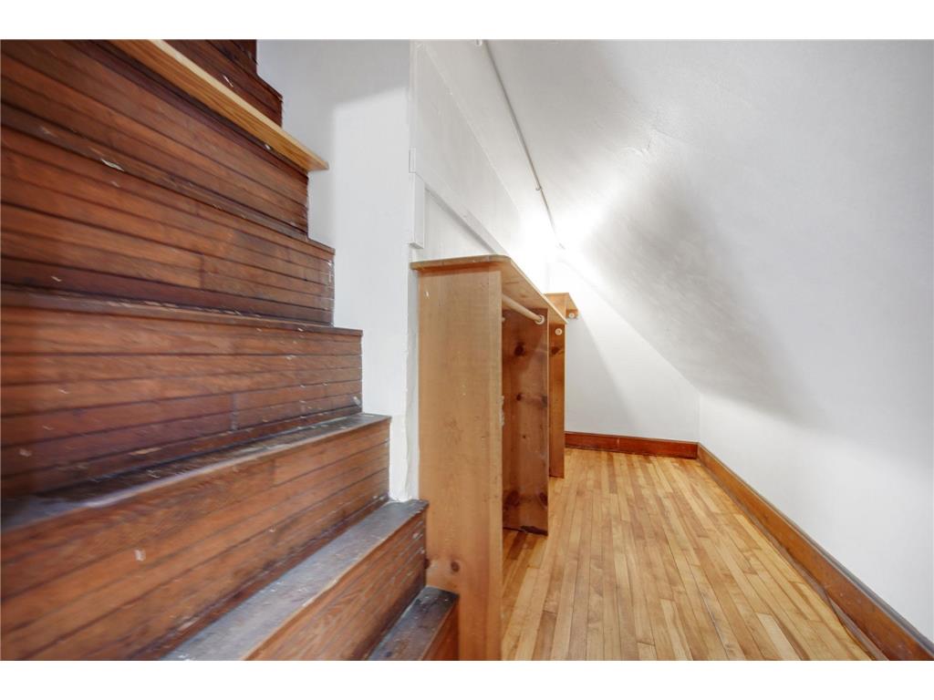 804 Hawthorne Avenue E Saint Paul MN 55106 6822601 image30