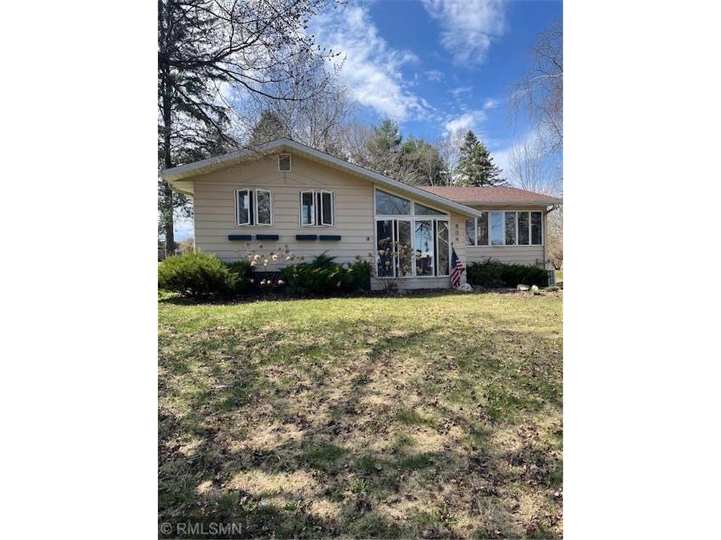 804 Hawthorne Street Amery WI 54001 6520106 image1