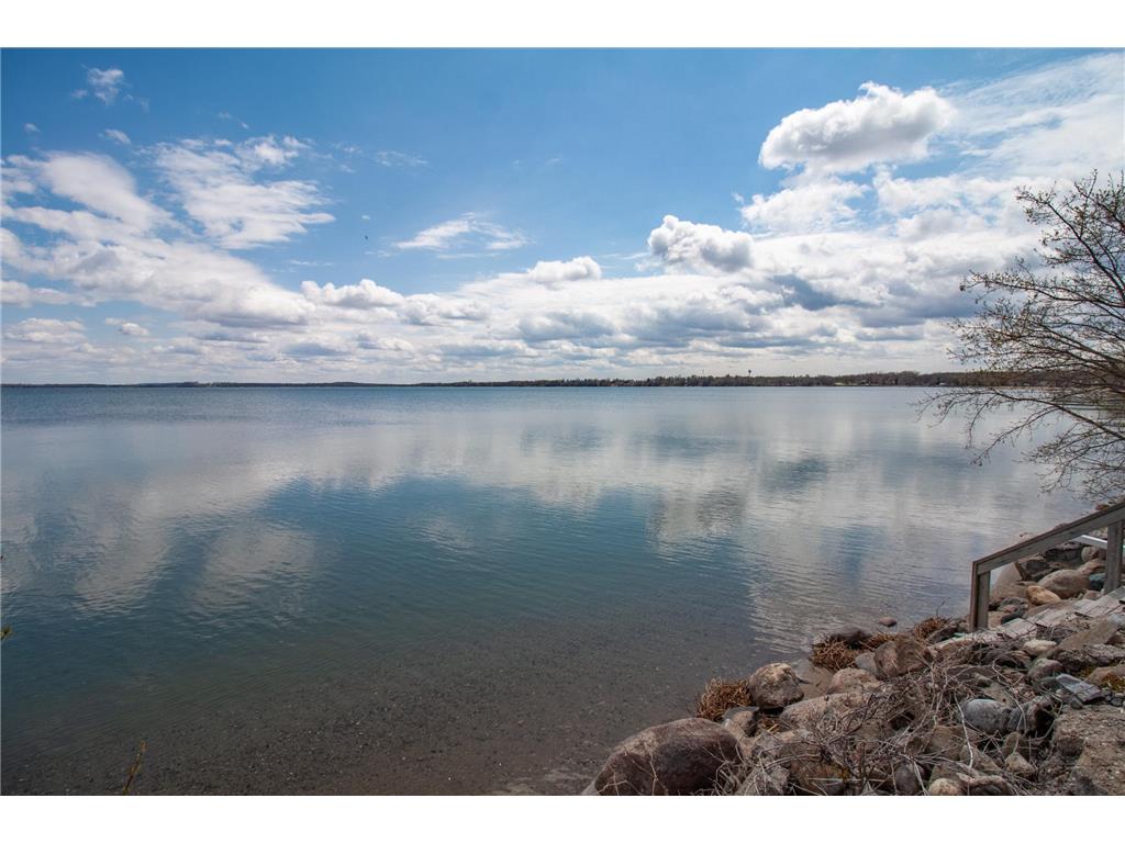 804 Lake Shore Drive Battle Lake MN 56515 - West Battle 7064088 image19