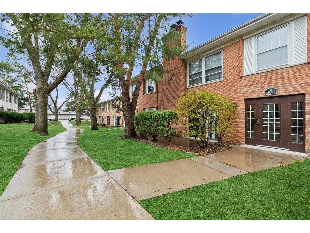 804 Old Settlers Trail #5 Hopkins MN 55343 6702597 image1