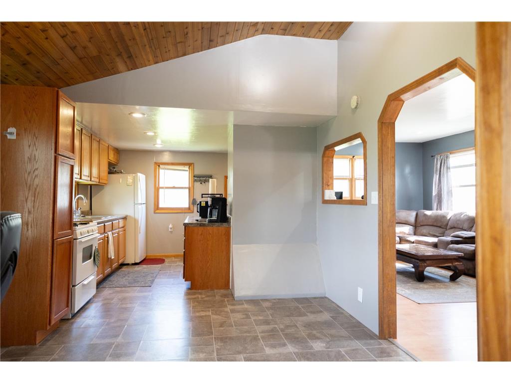804 Redding Avenue Windom MN 56101 7074639 image12