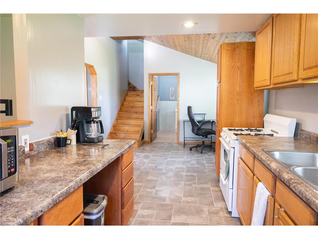 804 Redding Avenue Windom MN 56101 7074639 image14