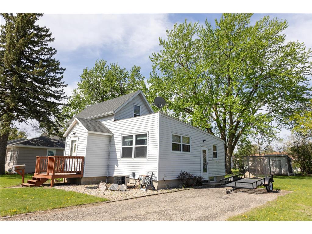 804 Redding Avenue Windom MN 56101 7074639 image3