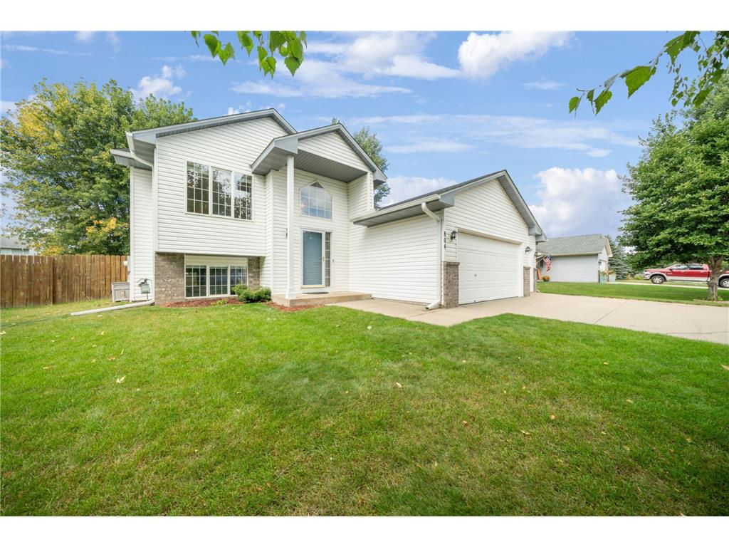 804 S Elm Street Belle Plaine MN 56011 6784482 image1