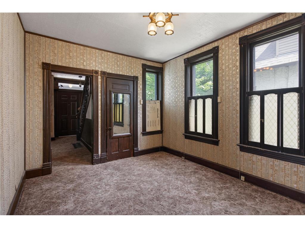 804 Sherburne Avenue Saint Paul MN 55104 7089053 image5