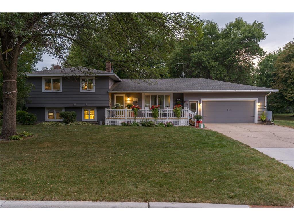 804 W Circle Drive Montgomery MN 56069 6431879 image1