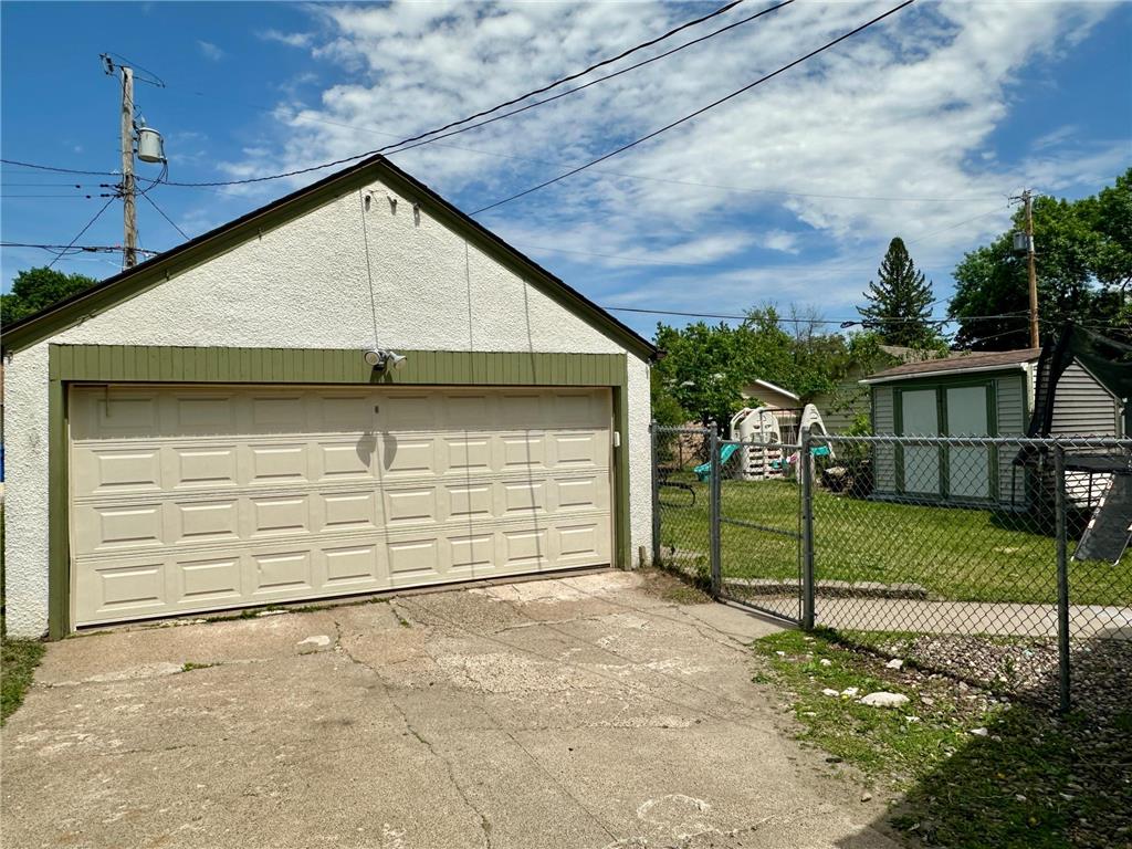 804 W Mark Street Winona MN 55987 7081397 image25