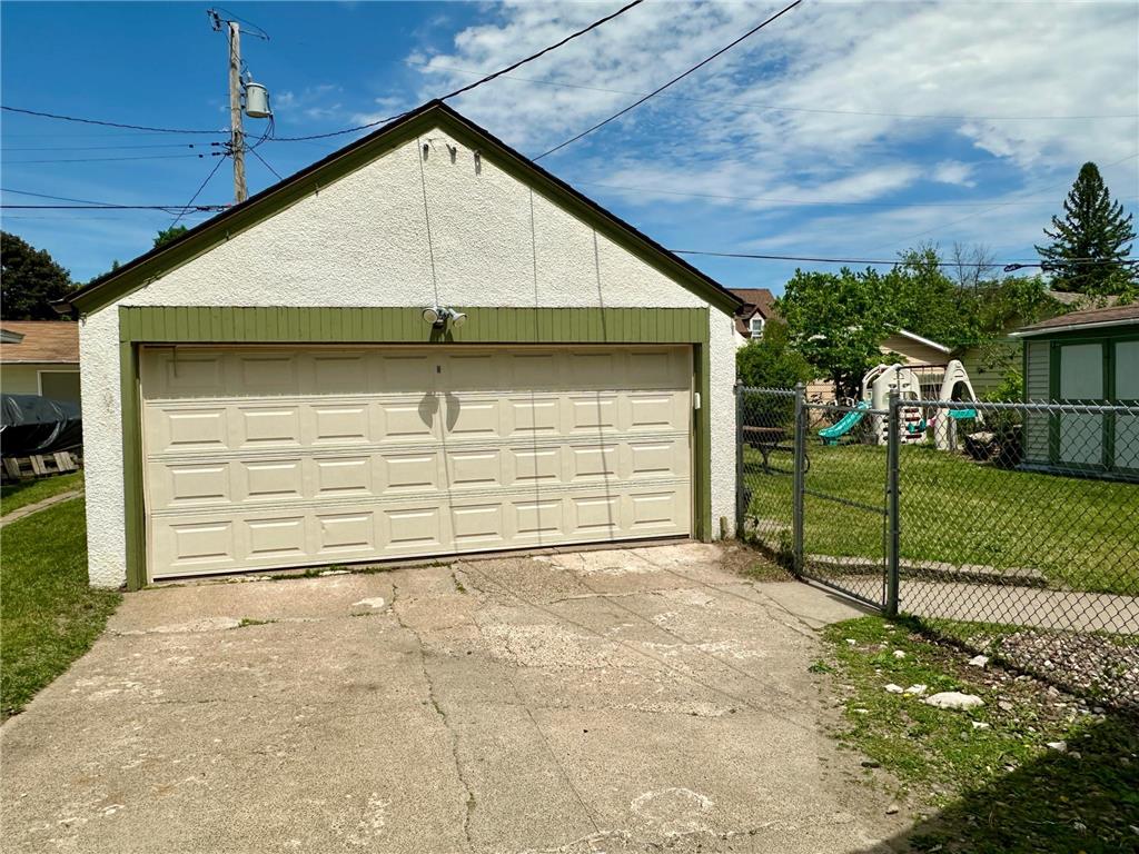 804 W Mark Street Winona MN 55987 7081397 image26