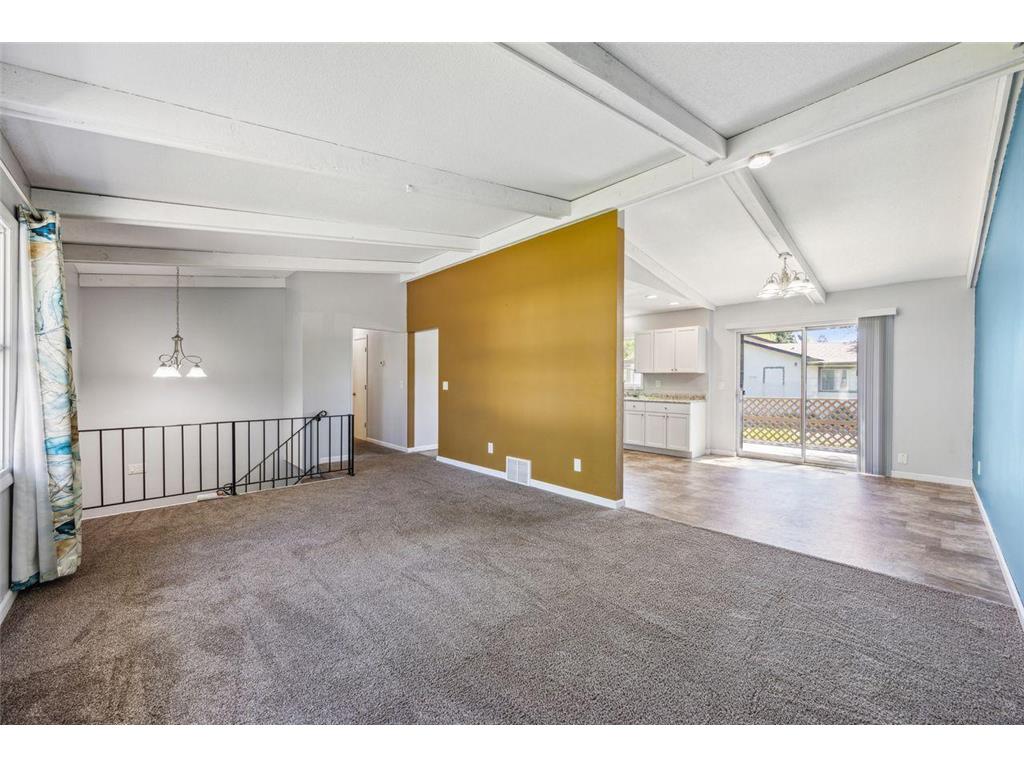 8040 Xenia Avenue N Brooklyn Park MN 55443 7009900 image6