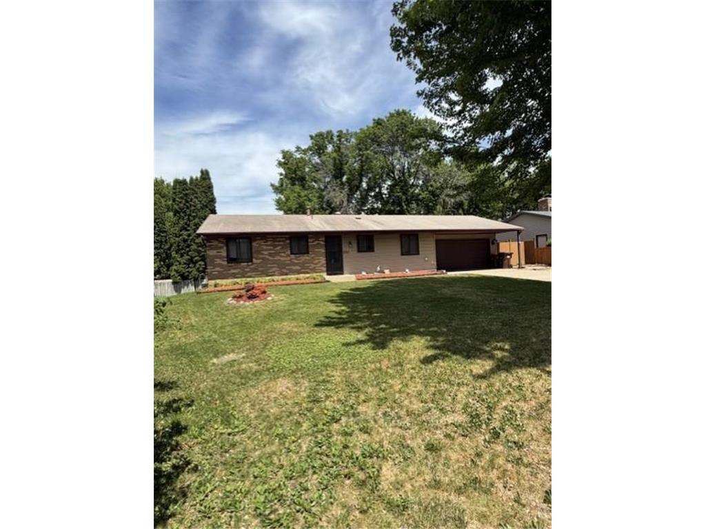 8042 73rd Street S Cottage Grove MN 55016 7083706 image1