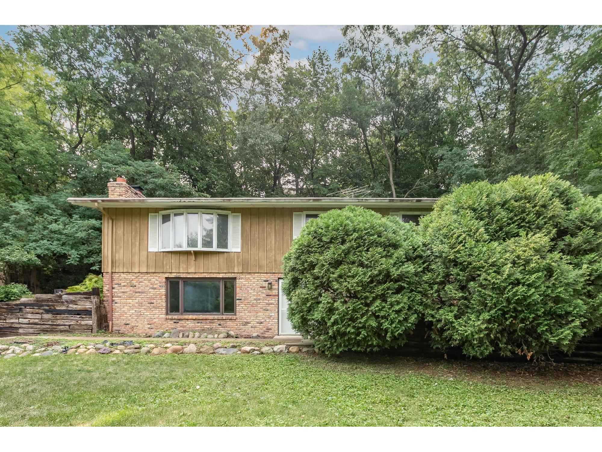 8045 W Bush Lake Road, Bloomington, MN, 55438 MLS 6076225 Edina Realty