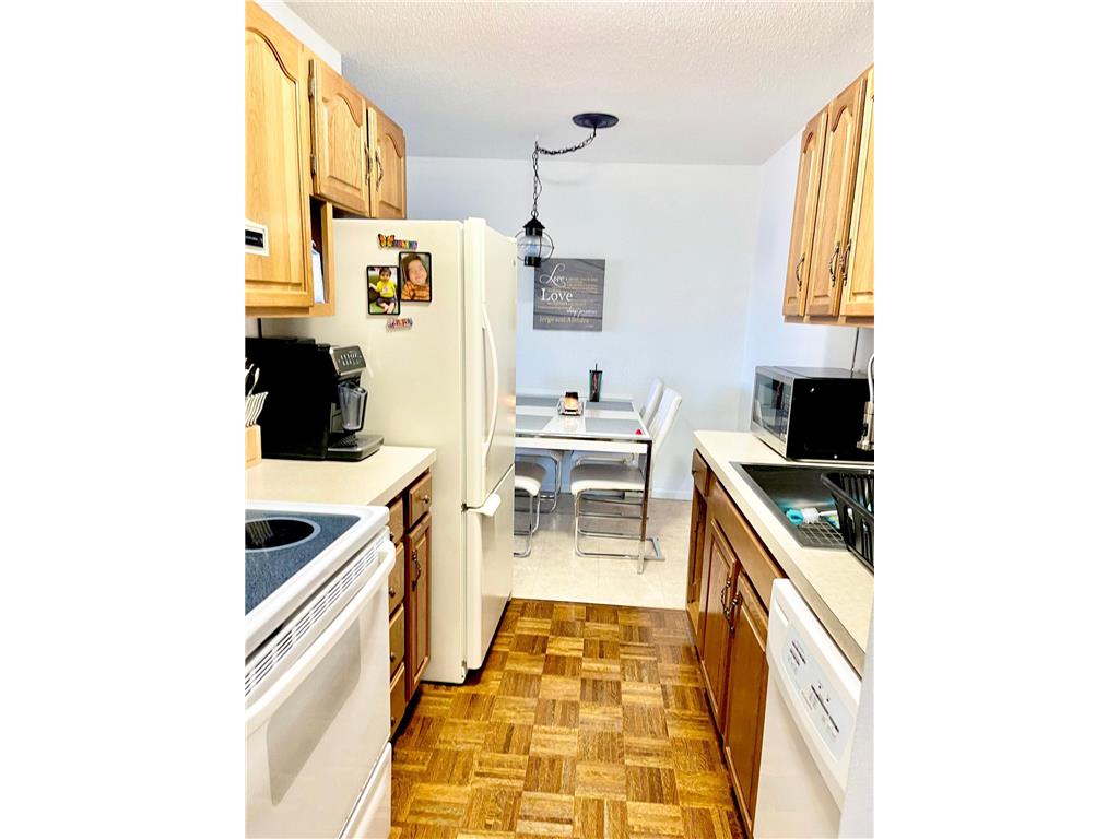 8045 Xerxes Avenue S #109 Bloomington MN 55431 6482507 image1