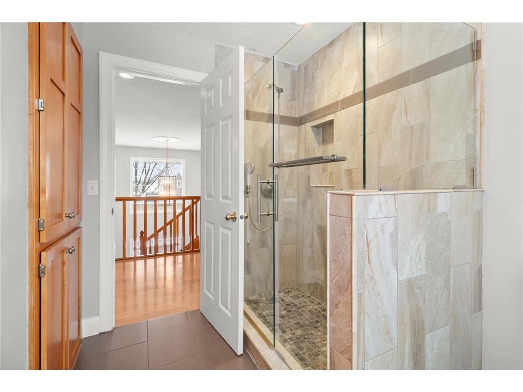 8048 Marsh Creek Alcove Woodbury MN 55125 6826073 image25