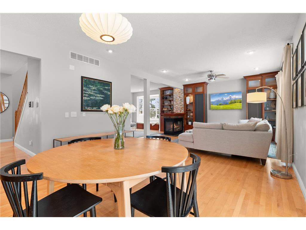 8048 Marsh Creek Alcove Woodbury MN 55125 7036875 image10