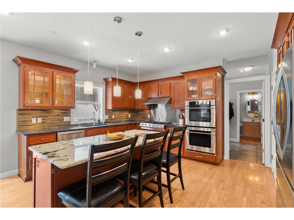 8048 Marsh Creek Alcove Woodbury MN 55125 7036875 image11