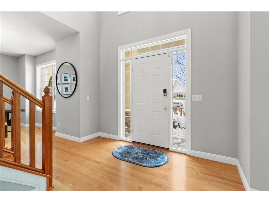 8048 Marsh Creek Alcove Woodbury MN 55125 7036875 image2