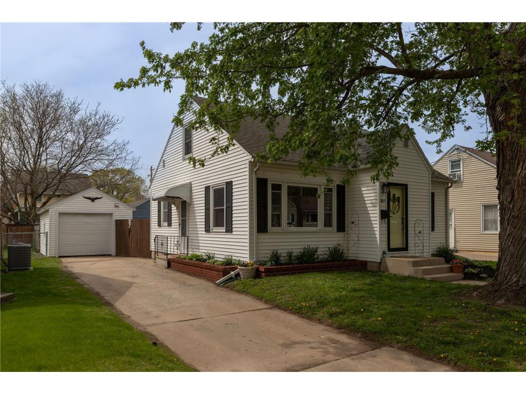 805 12th Avenue NE Rochester MN 55906 7067036 image2