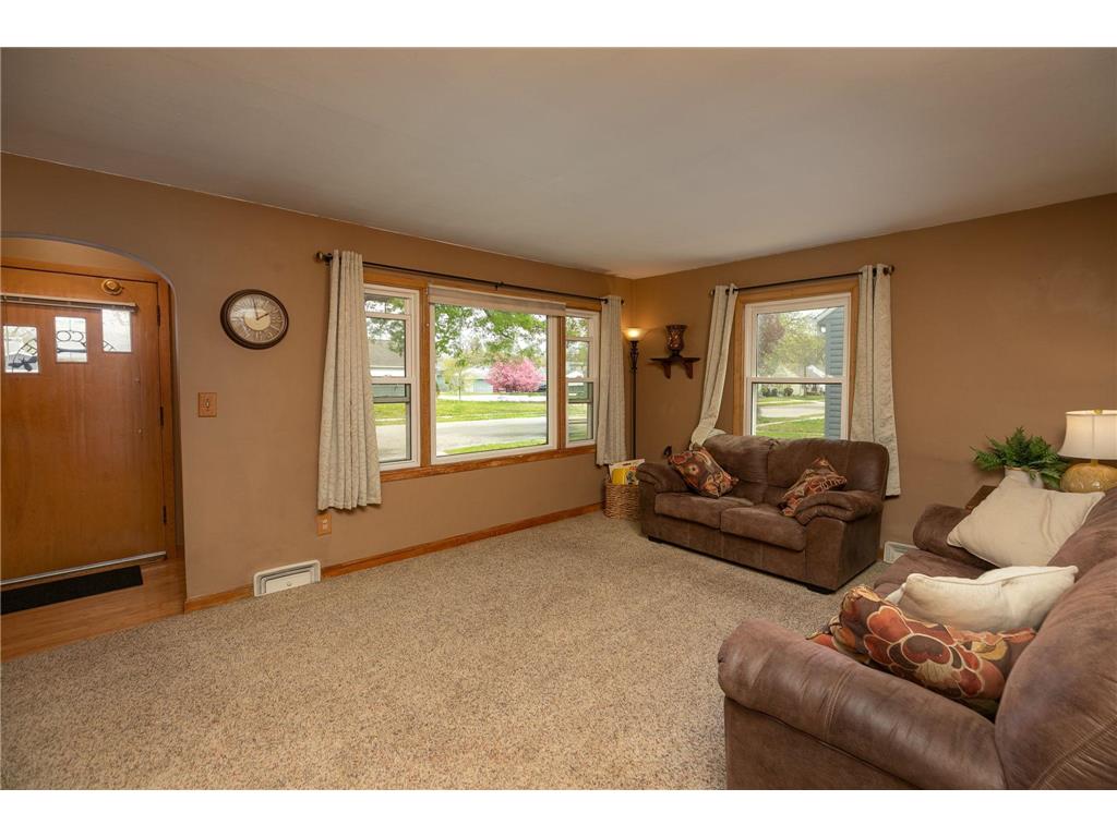 805 12th Avenue NE Rochester MN 55906 7067036 image4