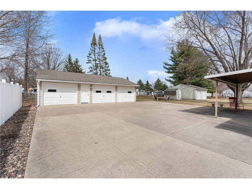 805 15th Avenue SE Austin MN 55912 7047057 image10