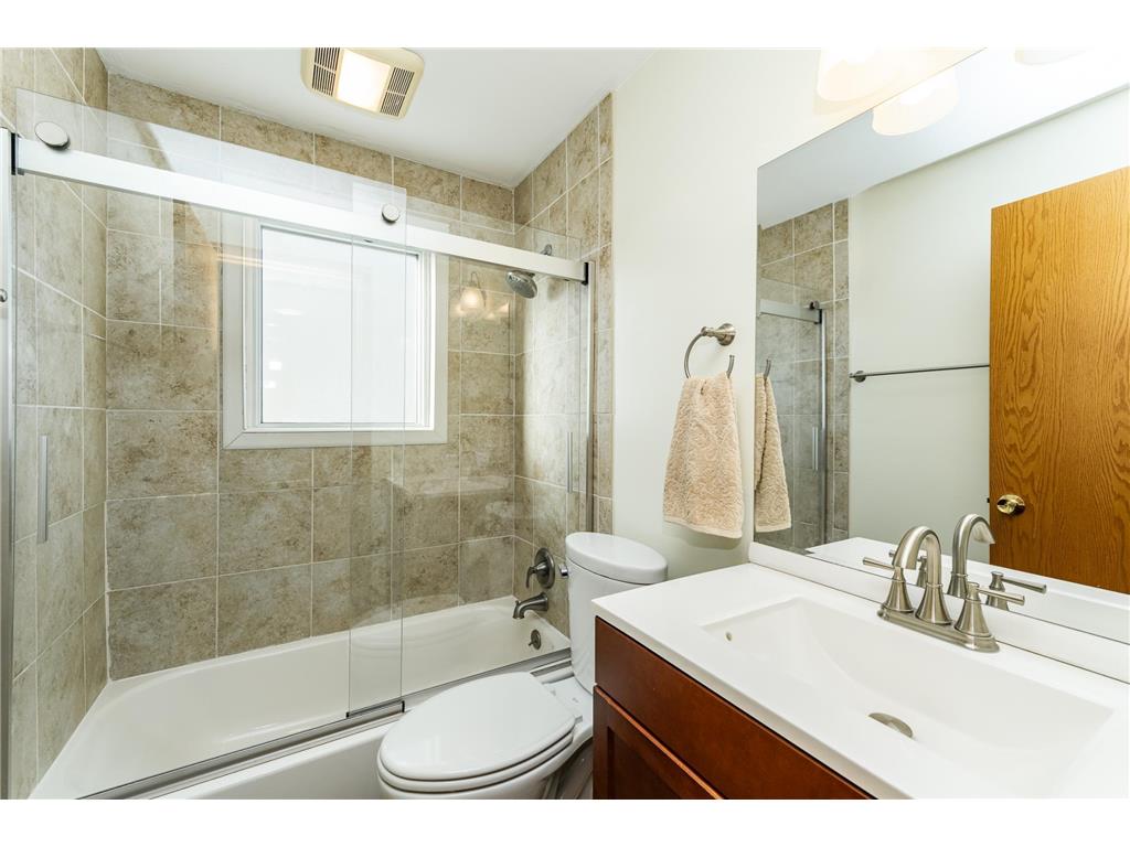 805 1st Avenue NW Byron MN 55920 7036637 image16