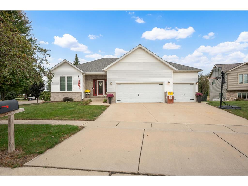805 23rd St Circle NE Kasson MN 55944 6817154 image1