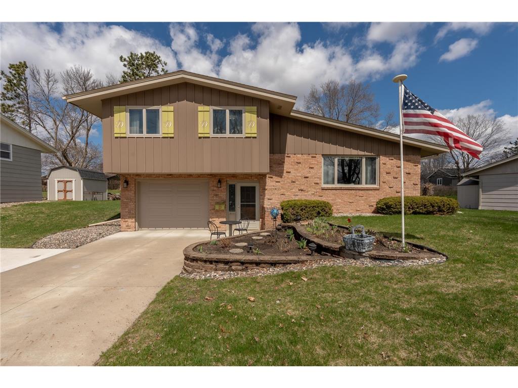 805 3rd Street NE New Prague MN 56071 6707975 image1