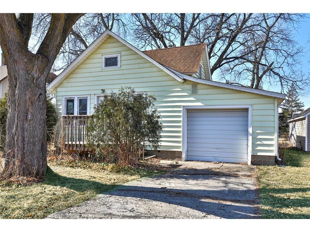 805 3rd Street NE Waseca MN 56093 6647637 image1